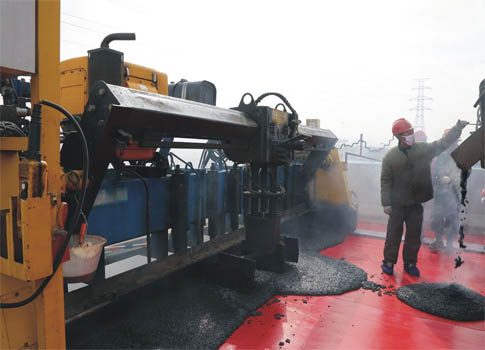 四川沥青混合料公司（银河国际沥青）工程案例